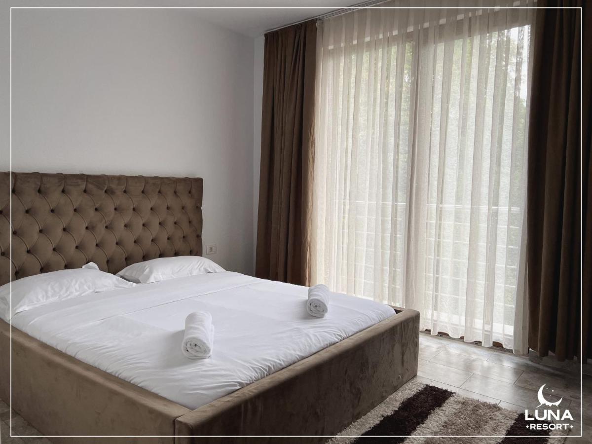 Luna Resort Peje Luaran gambar